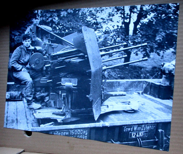 Flak SS Photo Propaganda Maße ca 40x30 cm schweres Papier 3. SS Pz.Division Wiking