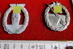 zum basteln SS Wehrmacht Orden Abzeichen mit Hakenkreuz Konvolut Reproduktion aus einem alten Händlerbestand