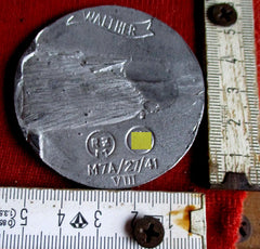 SS Medaille Abzeichen mit Devise RZM Stempel Hersteller Orden
