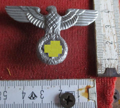 NSDAP Partei-Adler mit HK an Nadel Wehrmacht Abzeichen aus einem alten Händlerbestand