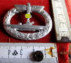 Kriegsmarine U-Boot-Kriegsabzeichen Punze gemarkt ohne Nadel Bastelstück aus einem alten Händlerbestand