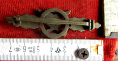 Luftwaffe NAHKAMPFSPANGE, in Bronze an breiter Nadel frühe qualitätvolle Fertigung