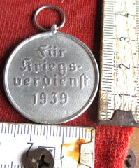 KVK Medaille in Silber Kriegsverdienstmedaille  Metall Schöne Museumsanfertigung