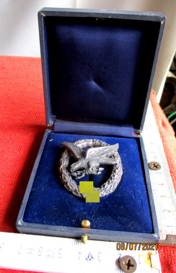 Luftwaffe Air Gunner's Badge with Bundled Device in Case - C.E. Juncker Berlin SW | Original WWII
