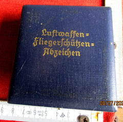 Luftwaffe Fliegerschützenabzeichen mit Bündel im Etui – C.E. Juncker Berlin SW | Original WWII