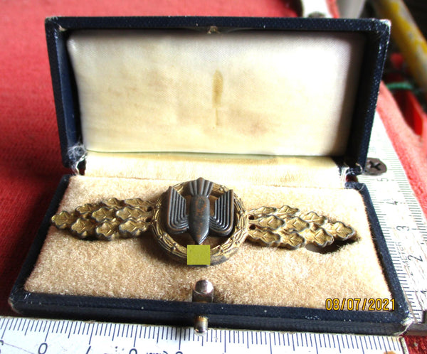 Frontflugspange für Kampfflieger in Bronze im Etui – Hersteller Souval | Original WWII Luftwaffe