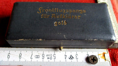 Frontflugspange für Aufklärer in Gold im Etui – Gemarkt, schöne Patina | Original WWII Luftwaffe