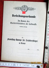 Certificat d'attribution de la Luftwaffe – Agrafe de vol au front pour les pilotes de chasseurs-bombardiers en bronze (vierge)
