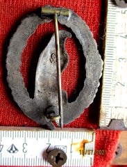 Luftwaffe Orden Flieger-Erinnerungsabzeichen RS gepunzt CW Zink geprägt feine Prägung aus den 1950igern Mit Hersteller CW