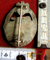 Panzerkampfabzeichen in SILBER Hersteller L 43 mit zugehöriger Verleihungsschachtel schöne Patinierung