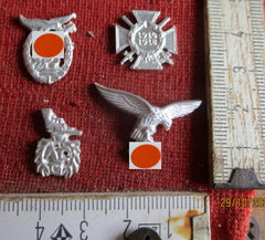 4 Stück Miniaturen Orden zur Dekoration oder Vitrine zum basteln Sammlerfertigung Souval