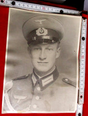 großes Foto Soldat Wehrmacht 24x18 cm Uniform Orden Schützenschnur