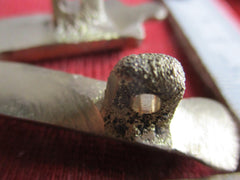 PREUSSEN SCHULTERKLAPPEN Artillerie SHOULDER BOARDS EPAULETTEN-AUFLAGE  für Offiziere der Artillerie-Regimenter Massive Ausführung.